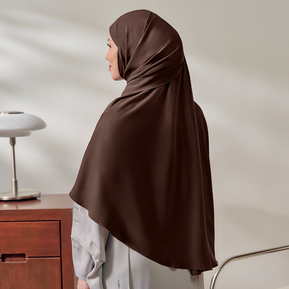 Mina Khimar