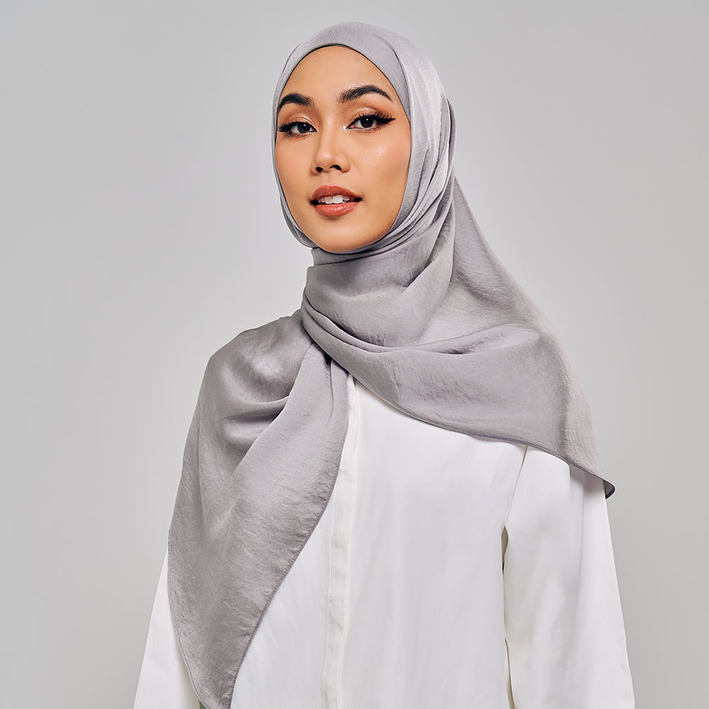 Niya Satin