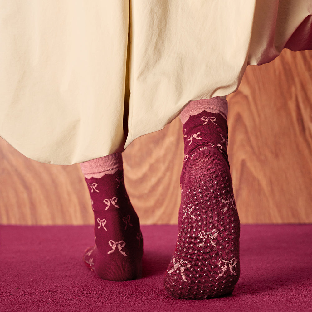 Ribbon Grip Socks