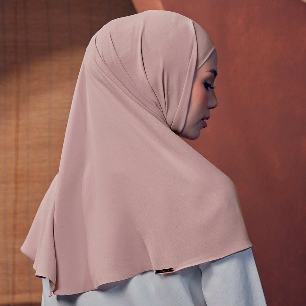 Niya Chiffon