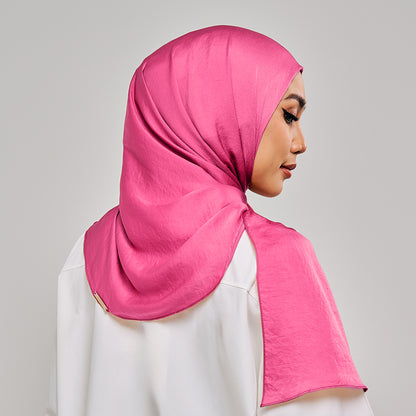 Niya Satin